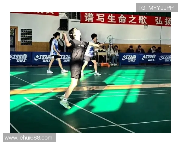 羽毛球的力量与坚持：深入南京羽毛球队的耐力训练与精神探索