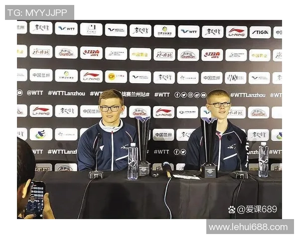 成都排球队以53分领跑奥运会积分榜展现强大实力与团队合作精神